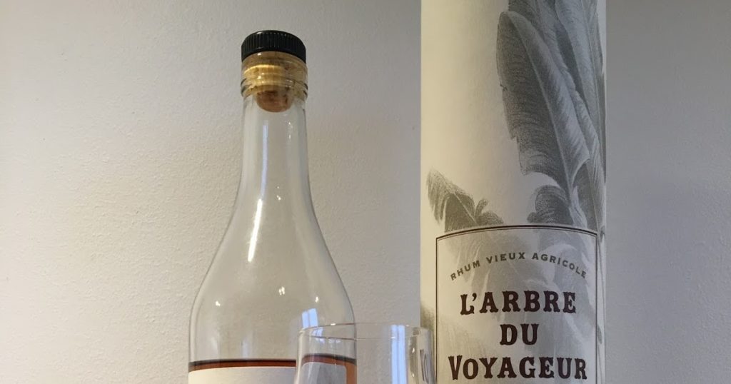 Rum Corner : Avis 92 - Chantal Comte L'Arbre du Voyageur 2001 La Favorite
