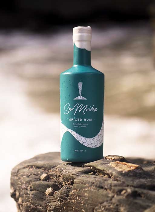 Sea Maiden Spiced Rum — The Rum Company - Acheter du rhum en ligne |  Abonnement au rhum